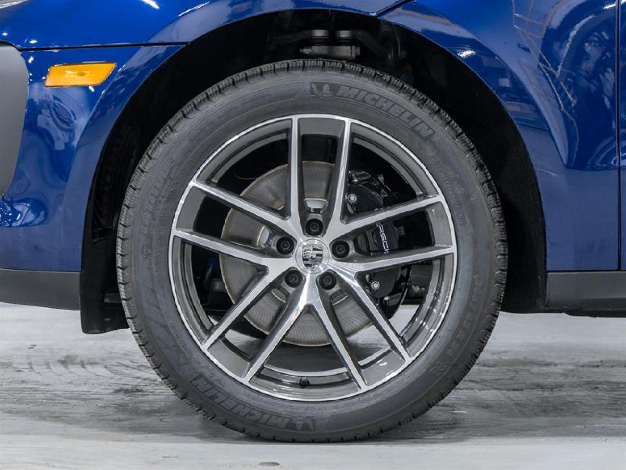 2026 Porsche Macan  Photo