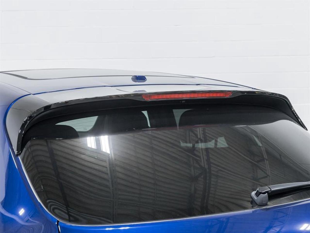 2026 Porsche Macan  Photo