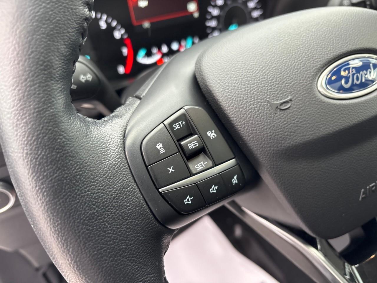 2020 Ford Escape SEL 4dr All-Wheel Drive Photo