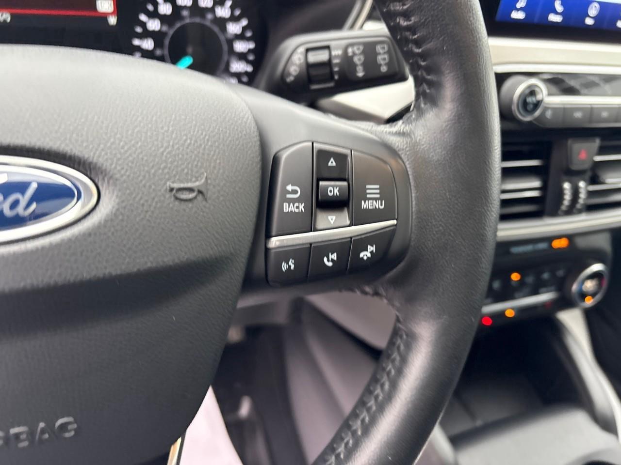 2020 Ford Escape SEL 4dr All-Wheel Drive Photo