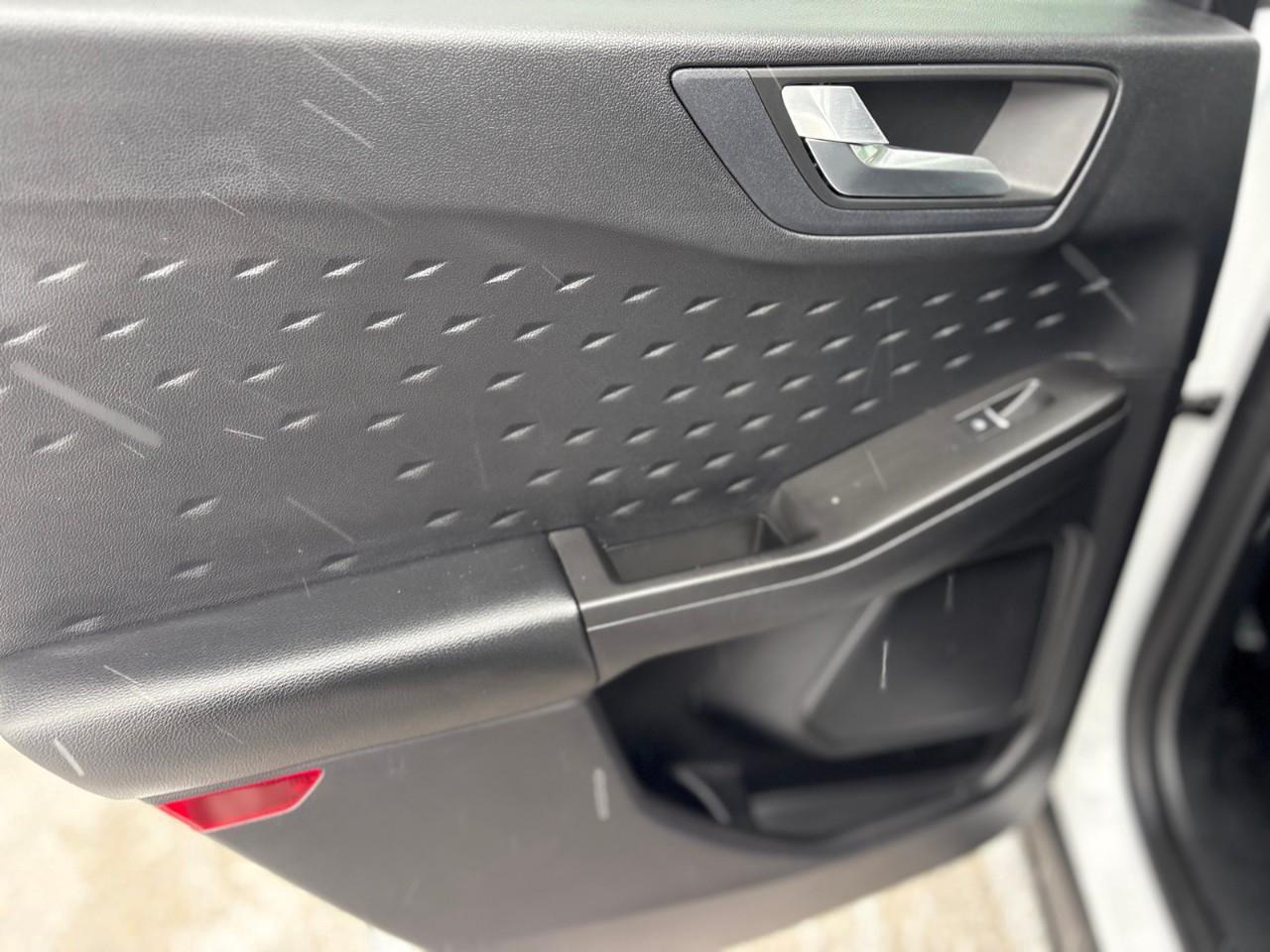 2020 Ford Escape SEL 4dr All-Wheel Drive Photo