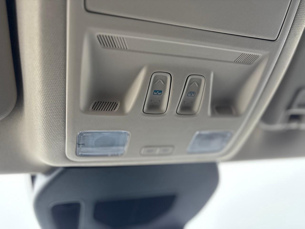 2020 Ford Escape SEL 4dr All-Wheel Drive Photo