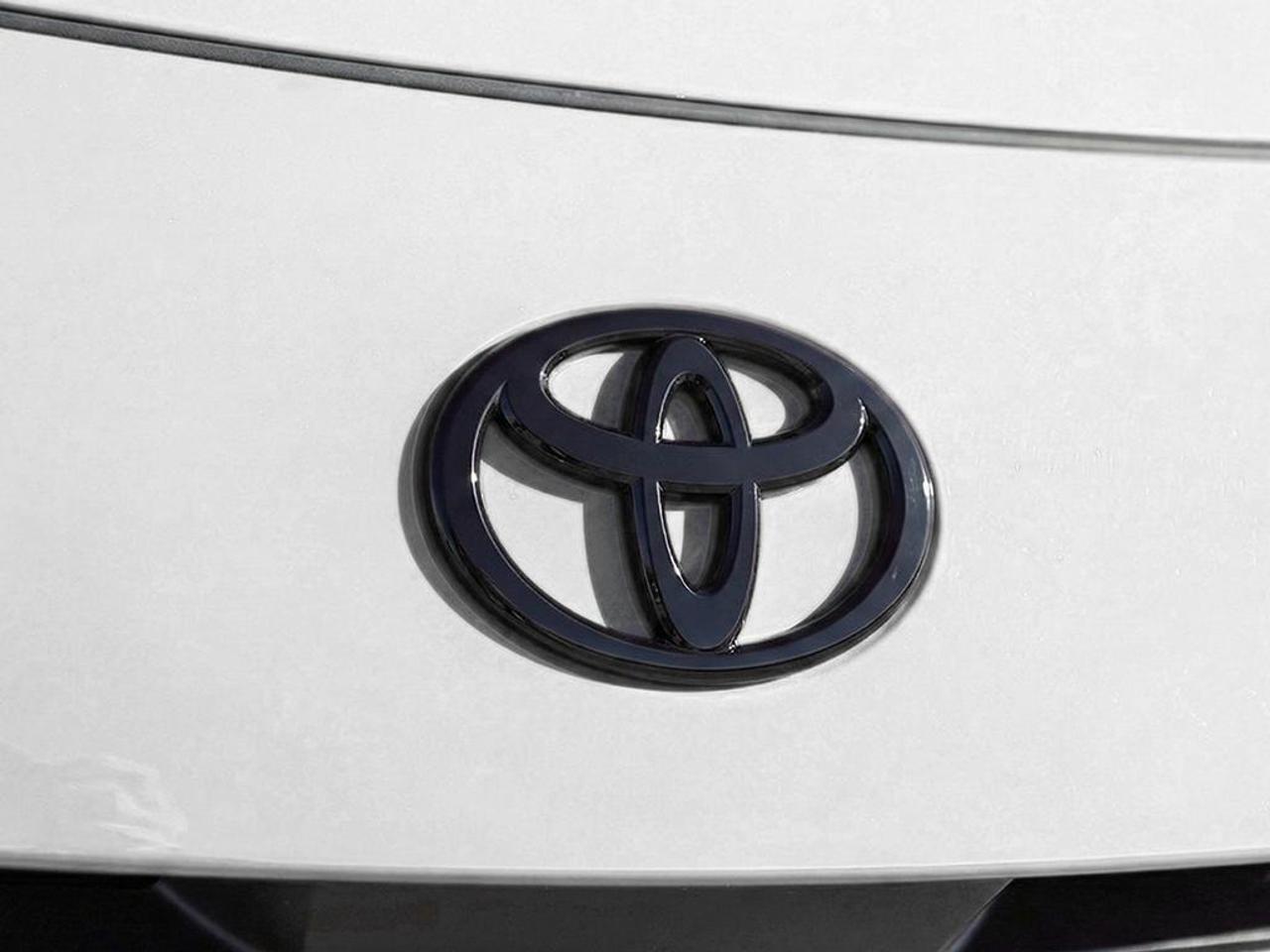 2026 Toyota Camry SE Upgrade 4dr All-Wheel Drive Sedan Photo