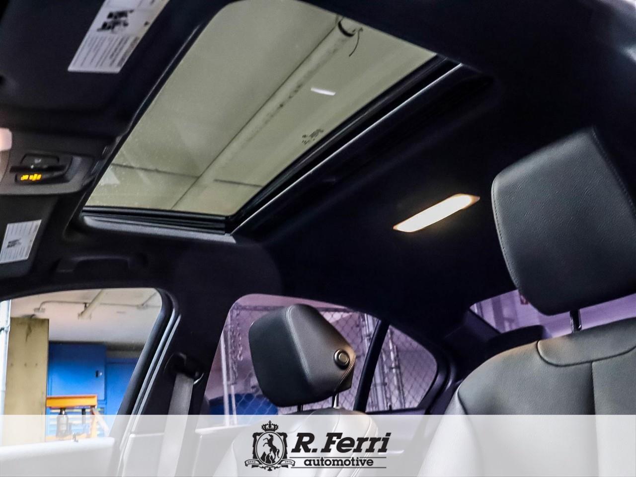 2018 BMW 330 i xDrive 4dr All-Wheel Drive Sedan Photo