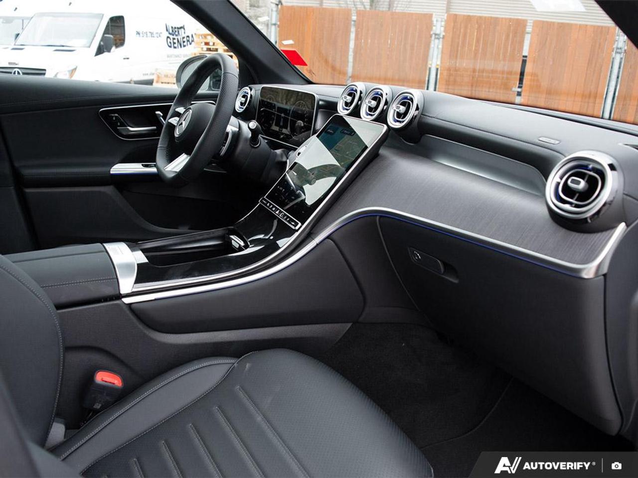 2026 Mercedes-Benz GLC 350e Base GLC 350e 4dr All-Wheel Drive 4MATIC Photo