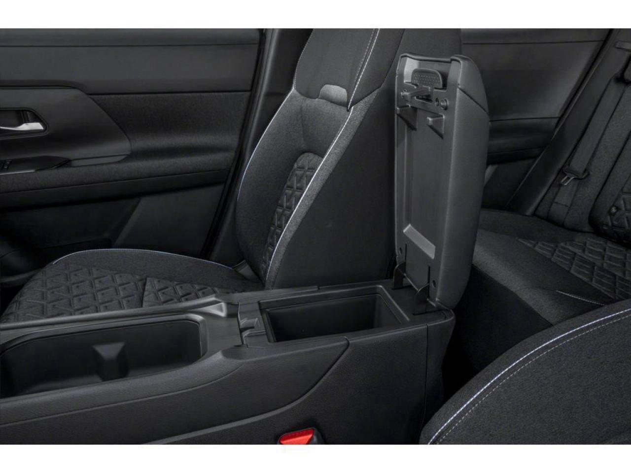 2025 Nissan Kicks SV 4dr All-Wheel Drive Photo