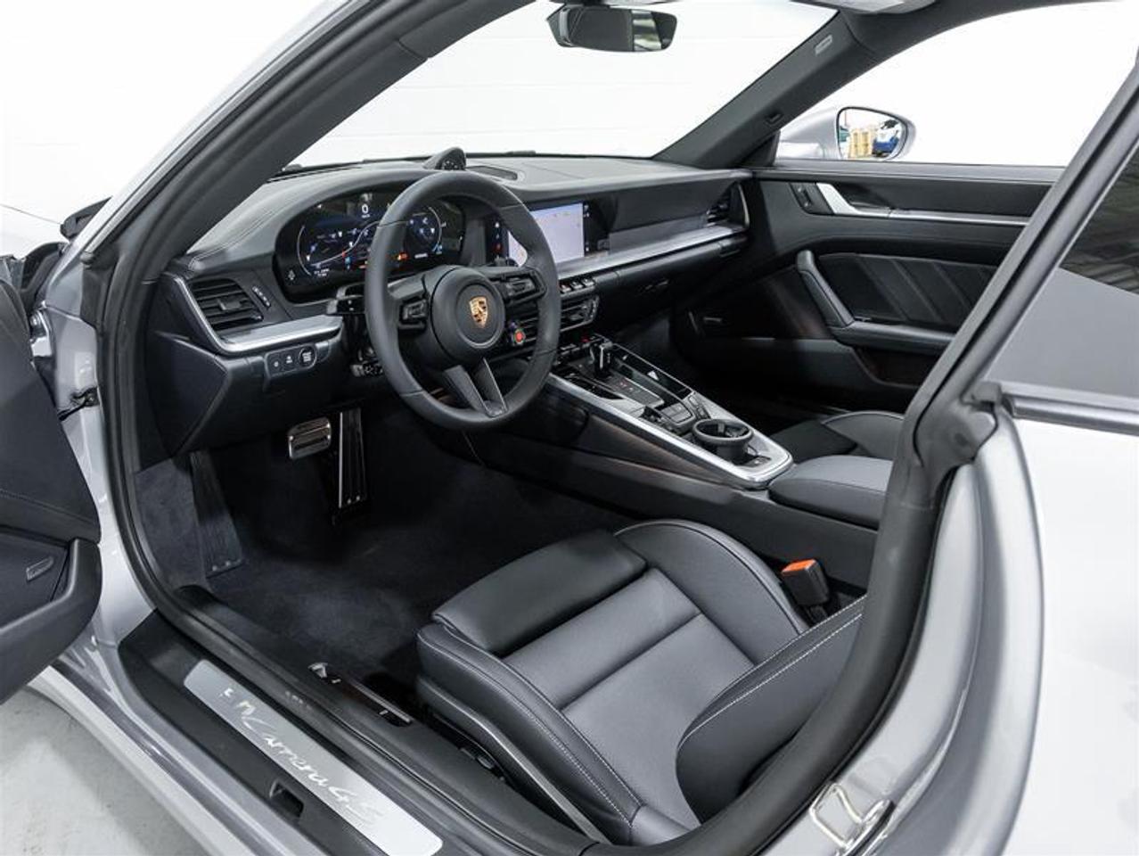 2026 Porsche 911  Photo