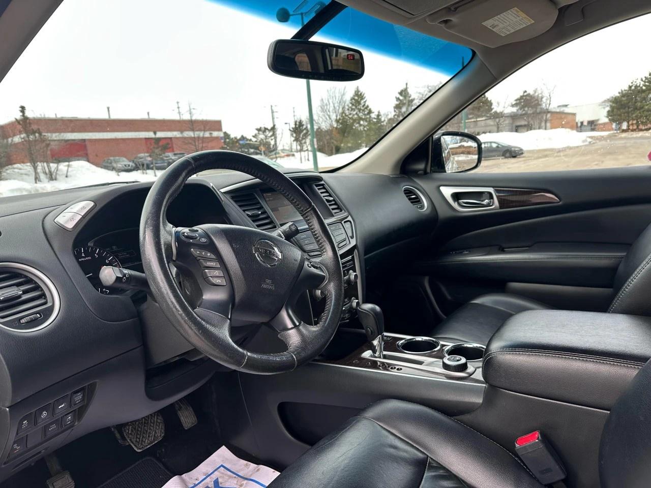 2016 Nissan Pathfinder 4WD 4DR SL Photo