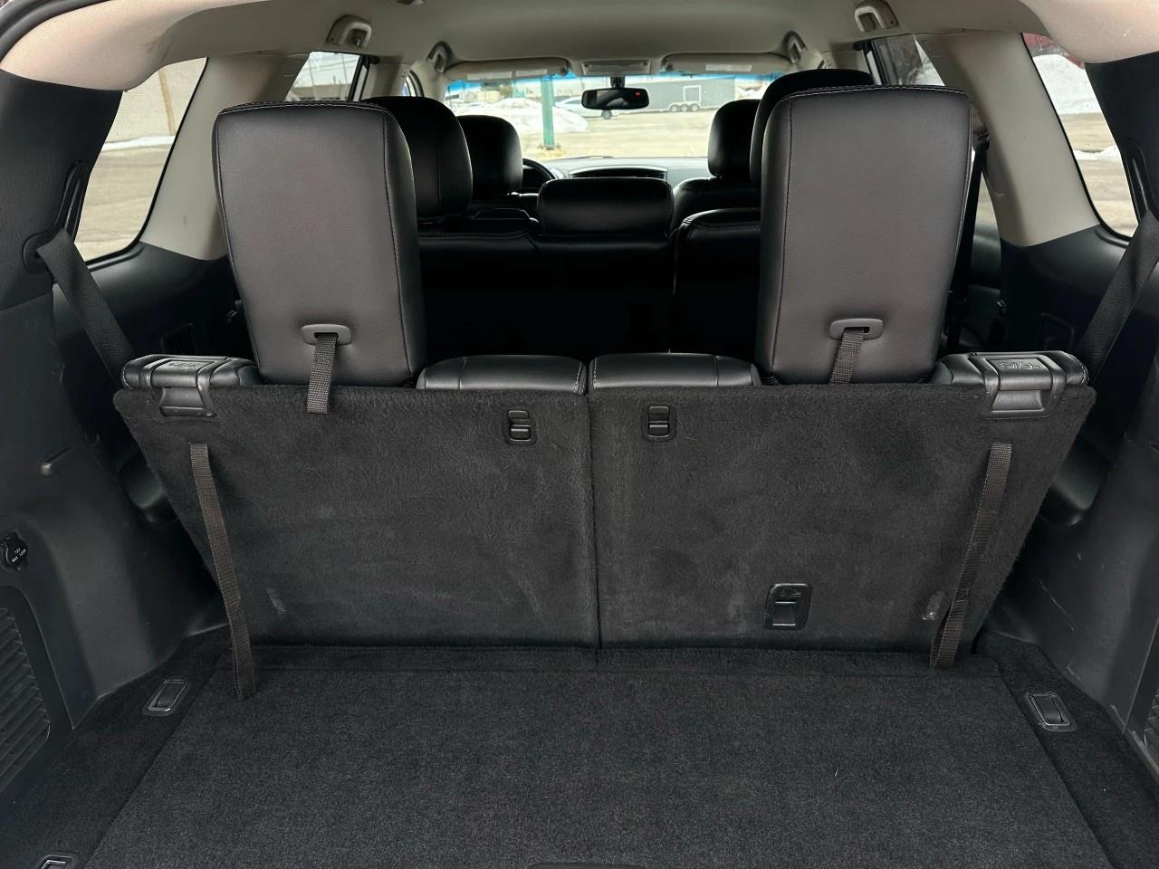 2016 Nissan Pathfinder 4WD 4DR SL Photo