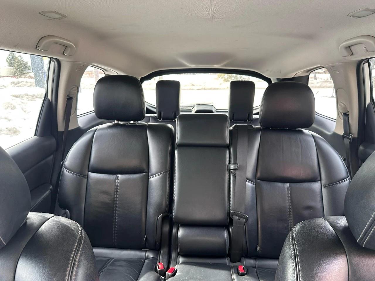 2016 Nissan Pathfinder 4WD 4DR SL Photo