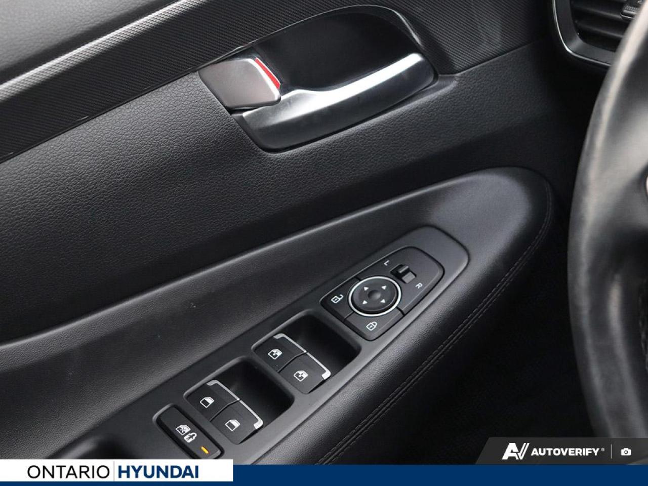 2023 Hyundai Santa Fe Preferred 4dr All-Wheel Drive Photo