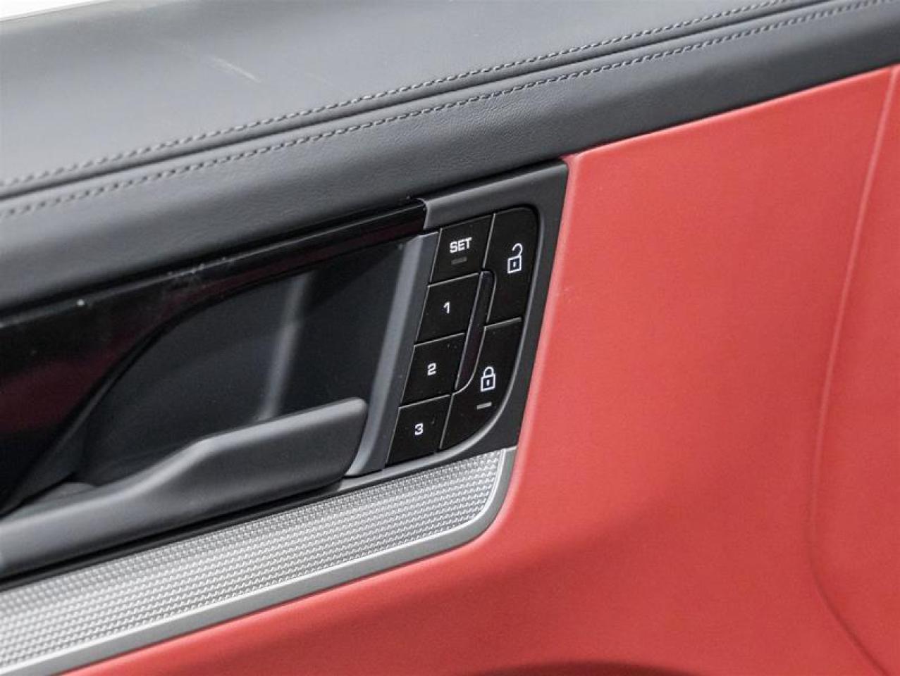 2026 Porsche Cayenne  Photo