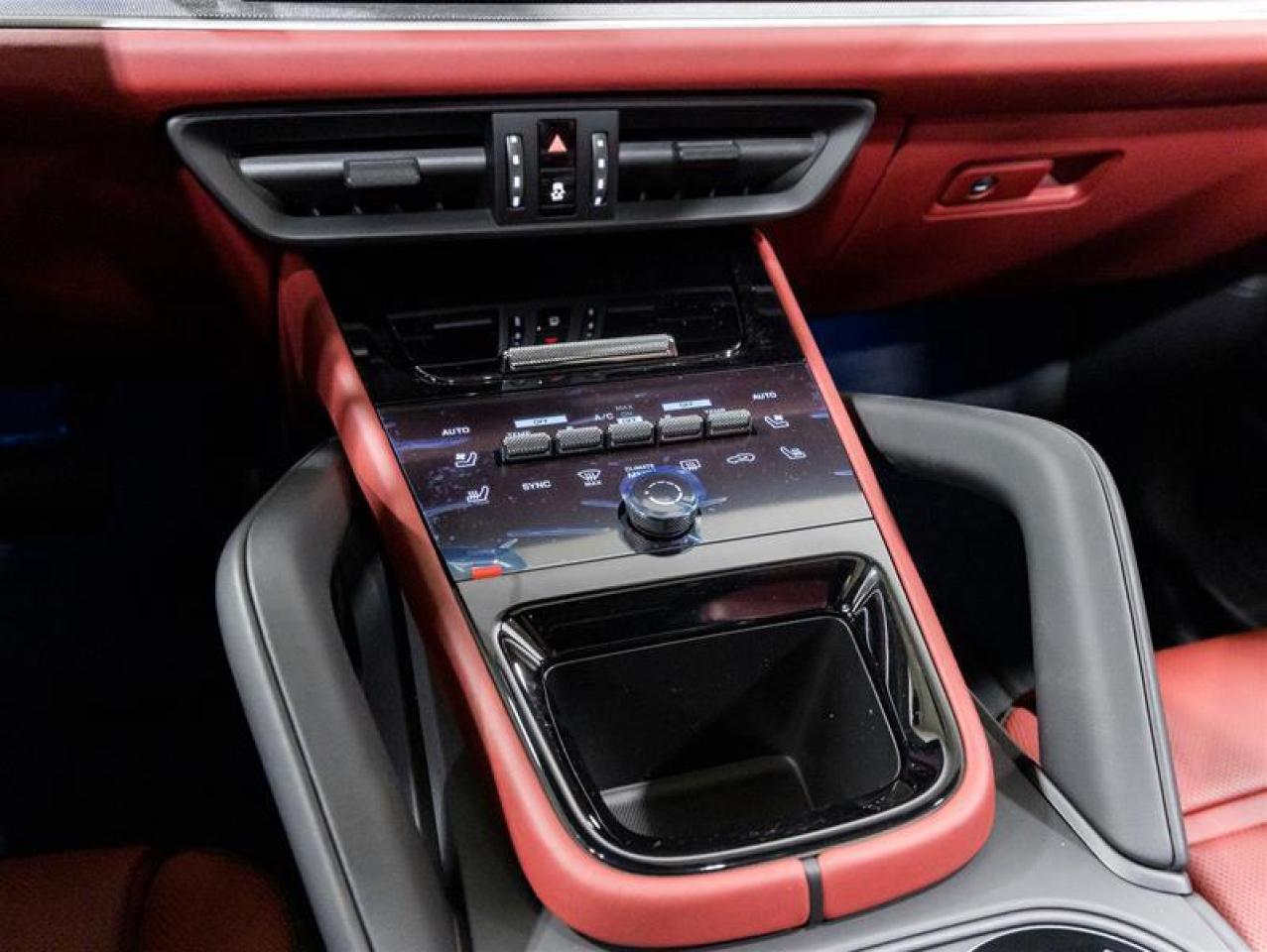 2026 Porsche Cayenne  Photo