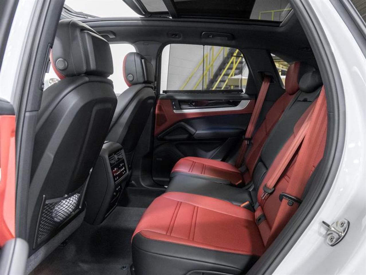 2026 Porsche Cayenne  Photo