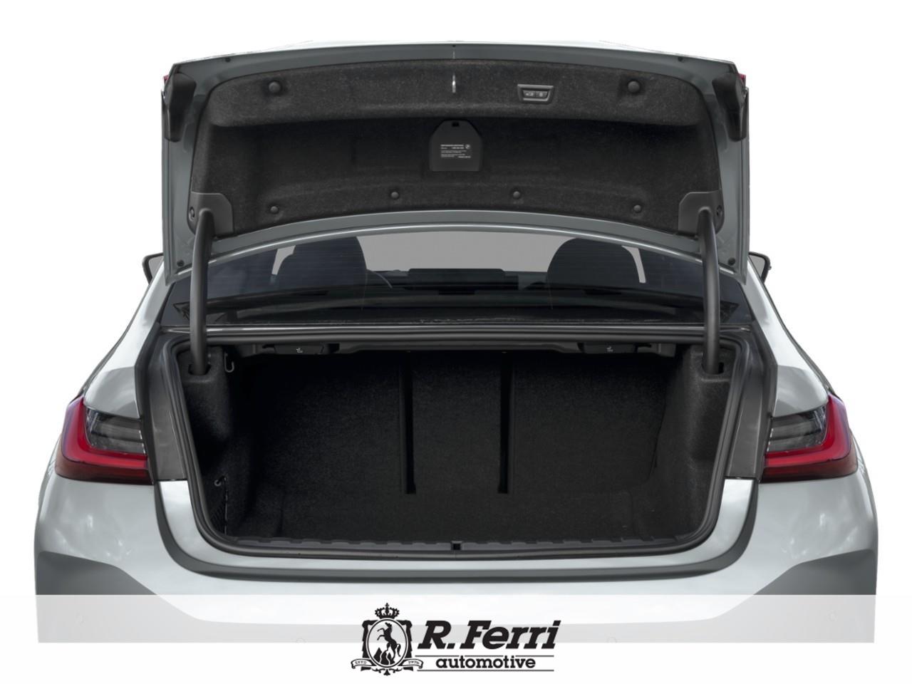 2026 BMW 3 Series  Photo