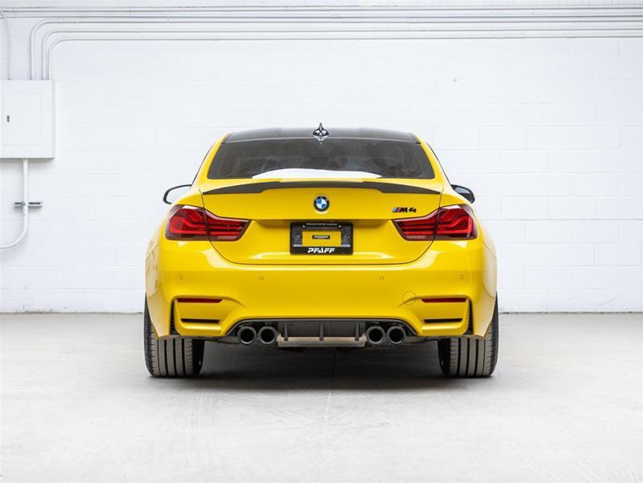 2020 BMW M4  Photo