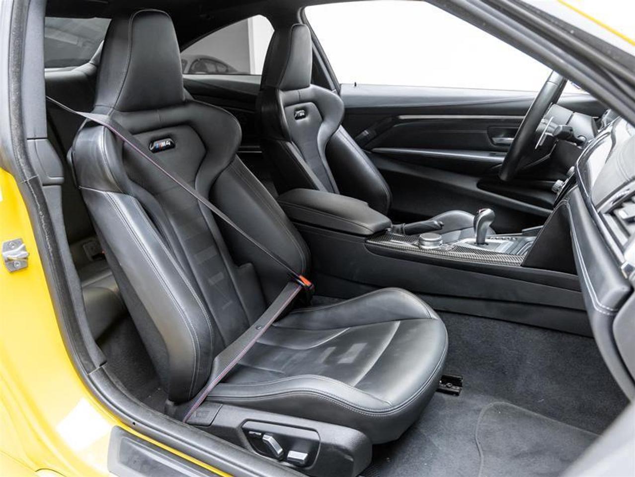 2020 BMW M4  Photo