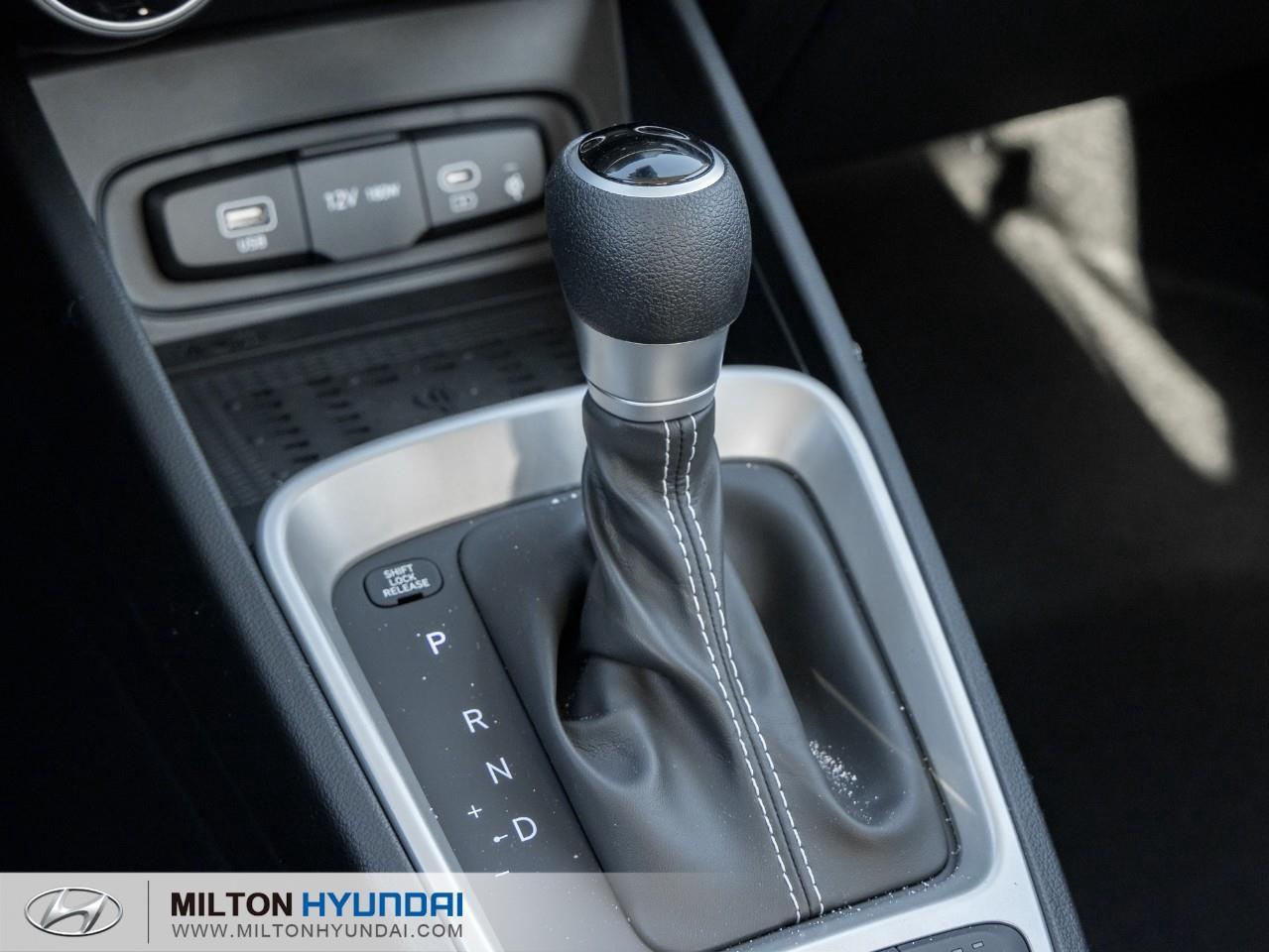 2026 Hyundai Venue Essential 4dr Front-Wheel Drive Photo