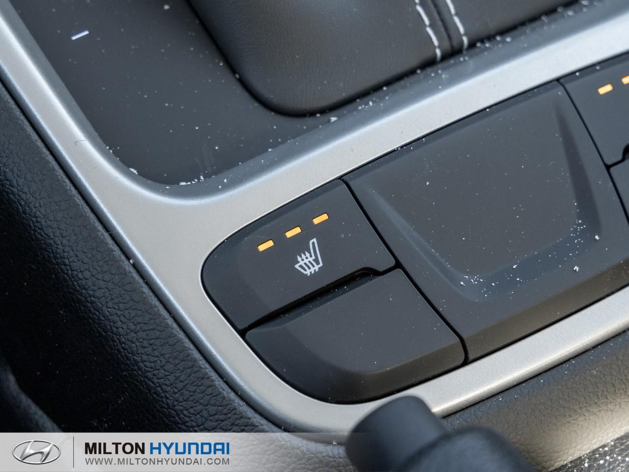 2026 Hyundai Venue Essential 4dr Front-Wheel Drive Photo