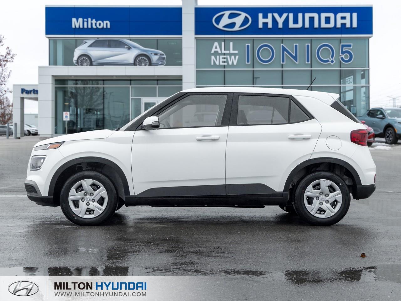 2026 Hyundai Venue Essential 4dr Front-Wheel Drive Photo2