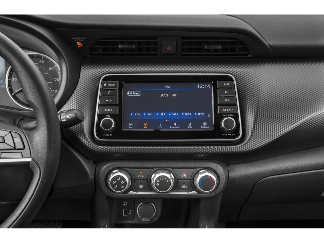 2020 Nissan Kicks SV (CVT) 4dr Front-Wheel Drive Photo