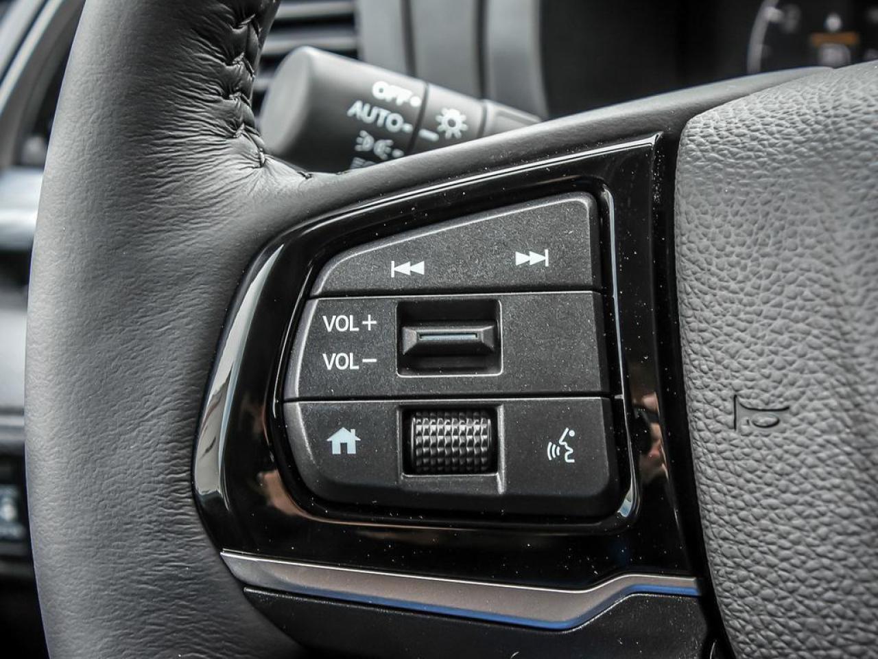 2026 Honda Odyssey Touring Passenger Van Photo