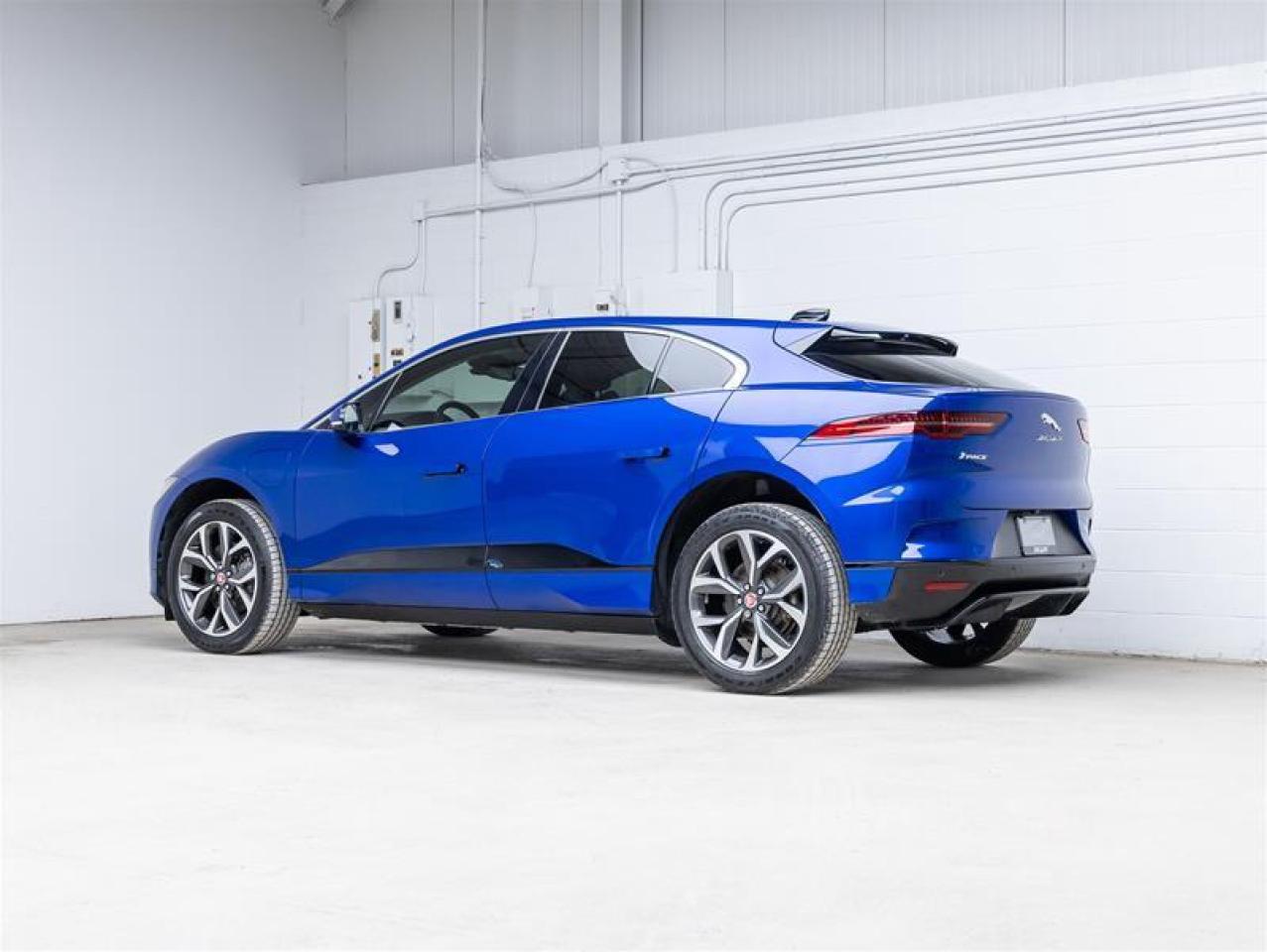 2023 Jaguar I-PACE  Photo