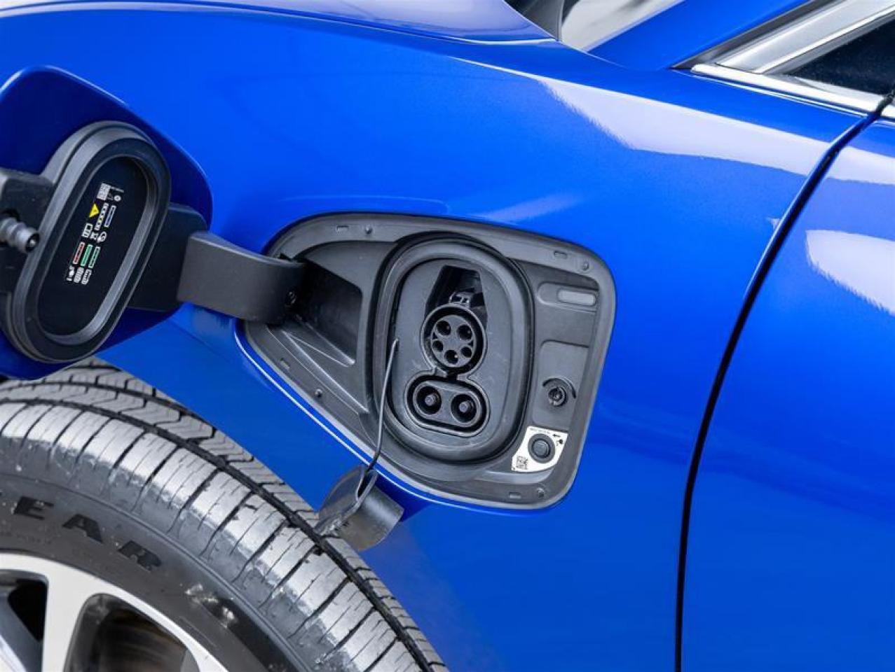 2023 Jaguar I-PACE  Photo