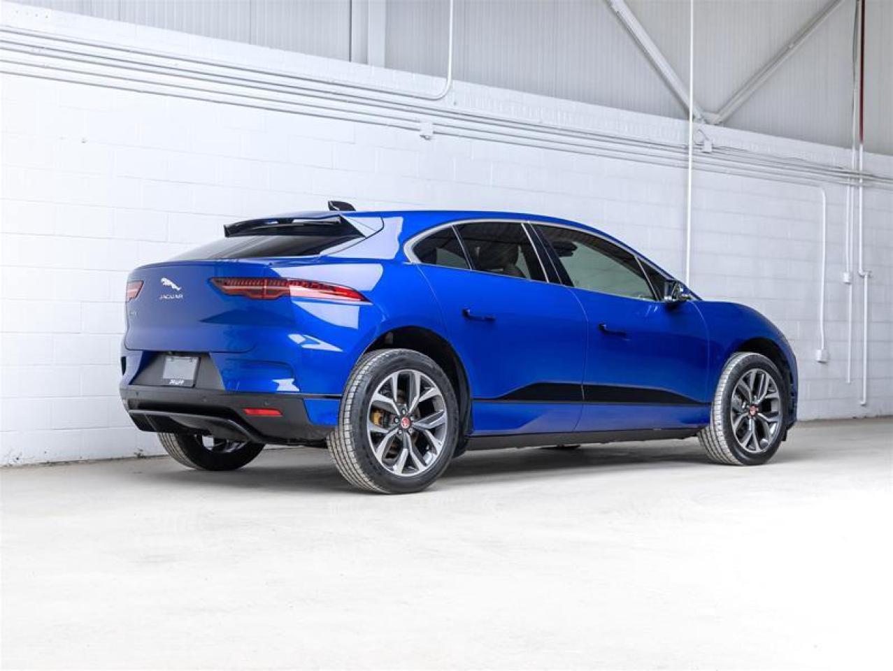 2023 Jaguar I-PACE  Photo