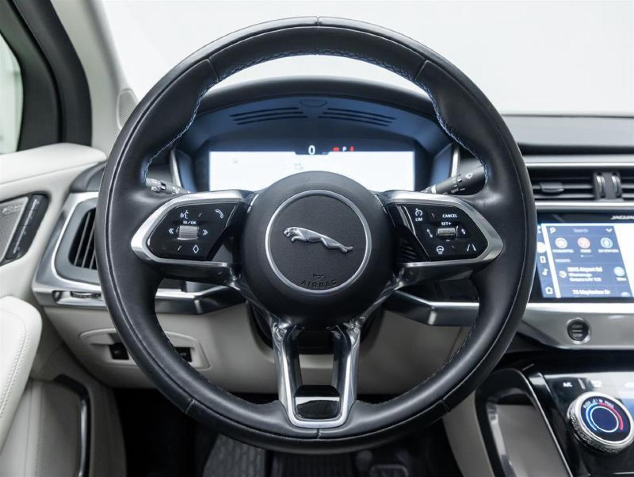 2023 Jaguar I-PACE  Photo