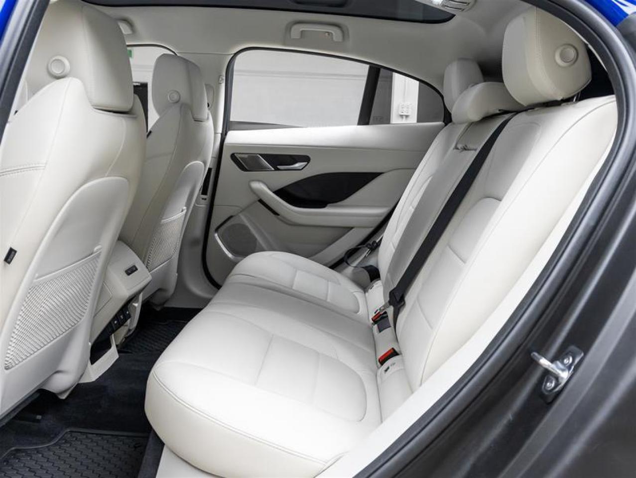 2023 Jaguar I-PACE  Photo