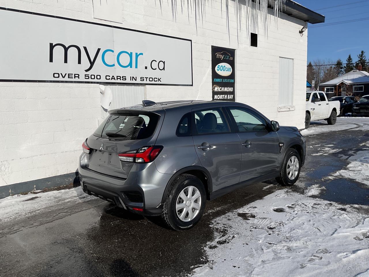 2024 Mitsubishi RVR ES 4dr AWC Photo