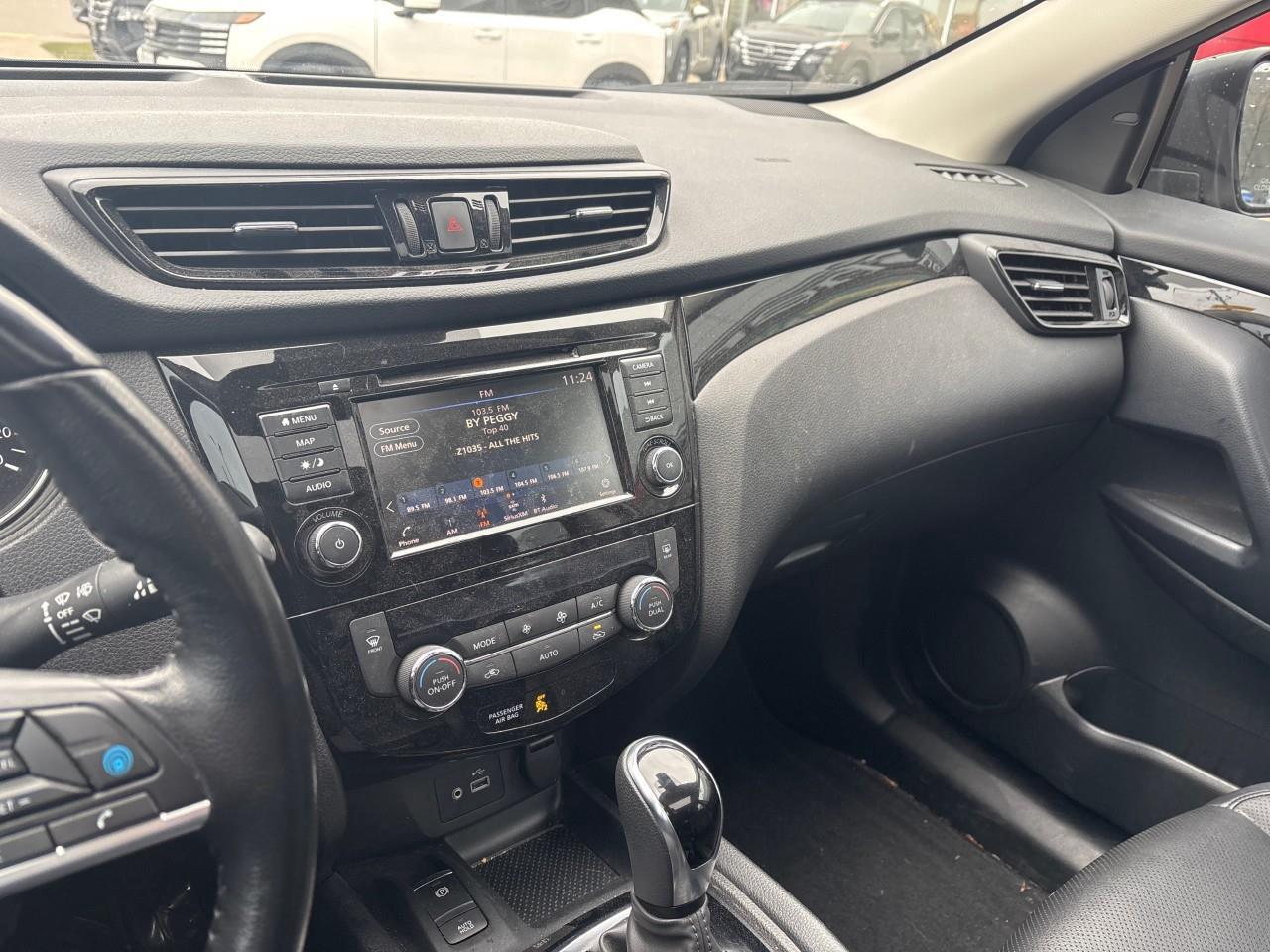 2022 Nissan Qashqai SV 4dr All-wheel Drive Photo