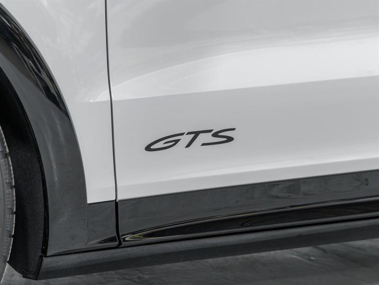 2026 Porsche Cayenne  Photo