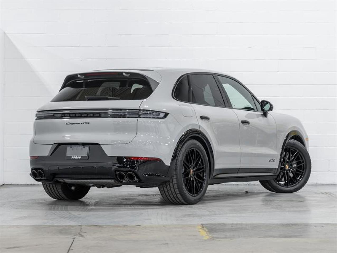 2026 Porsche Cayenne  Photo