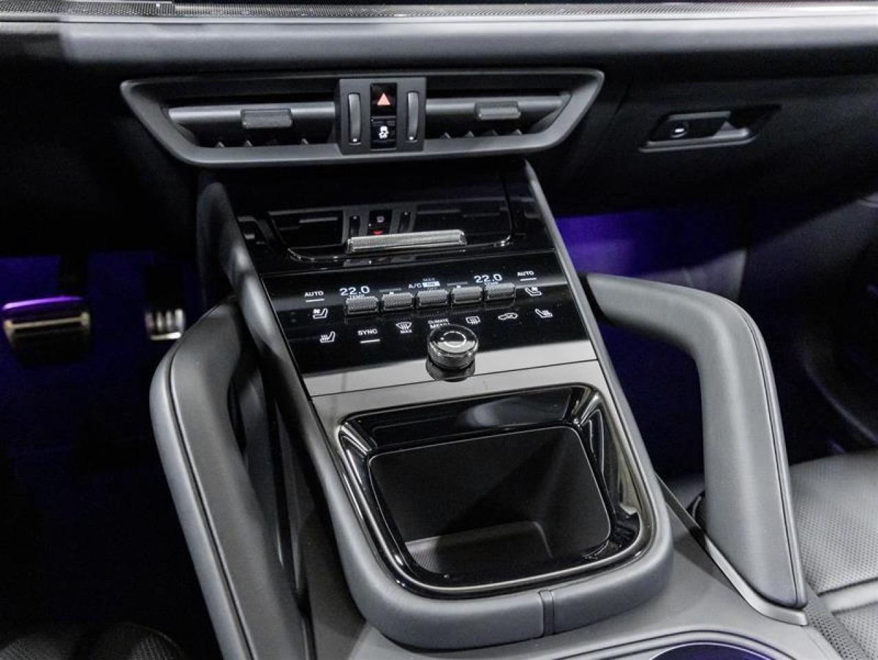 2026 Porsche Cayenne  Photo