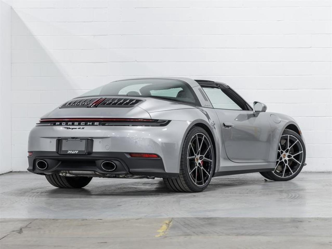 2026 Porsche 911  Photo