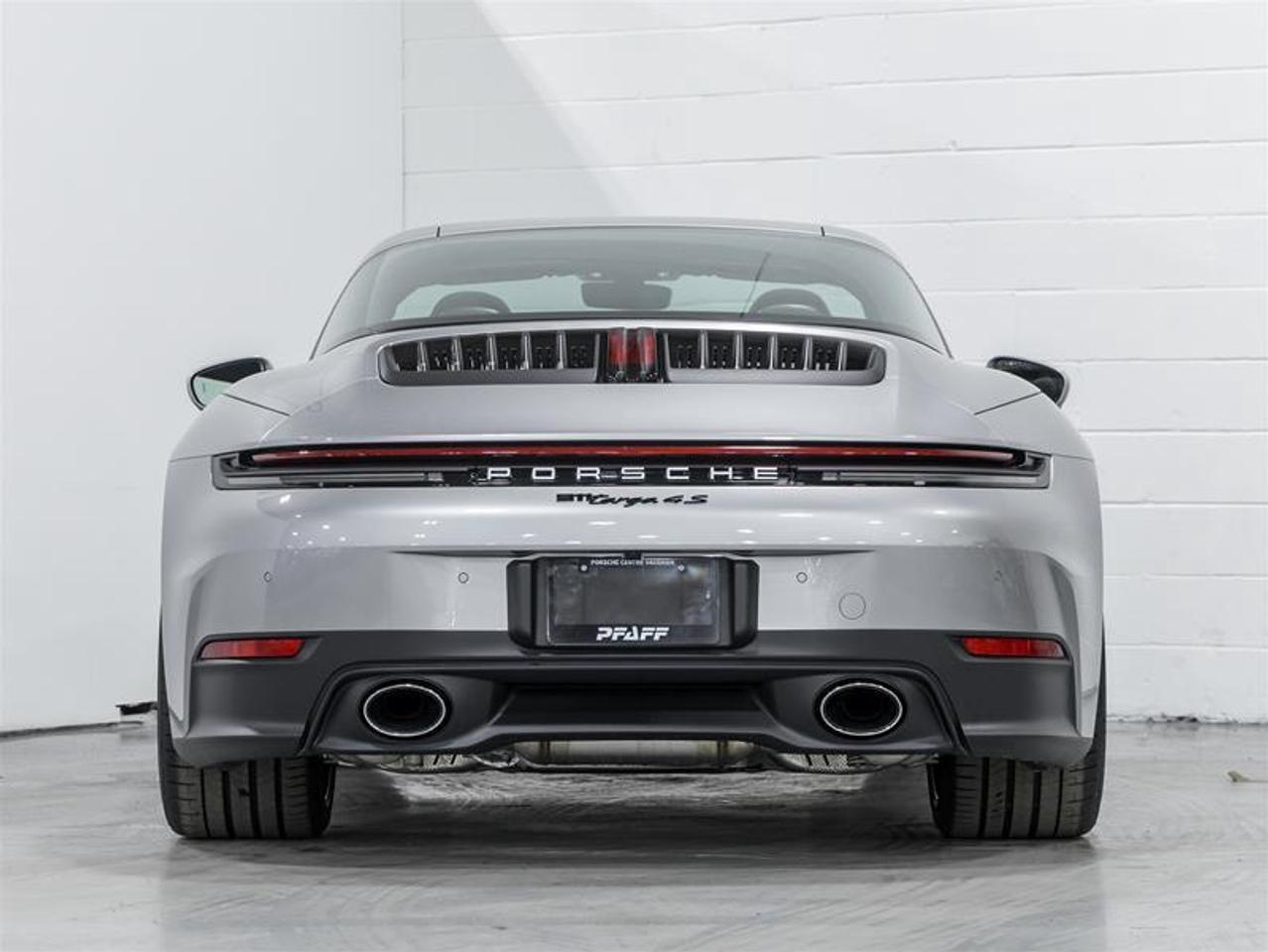 2026 Porsche 911  Photo