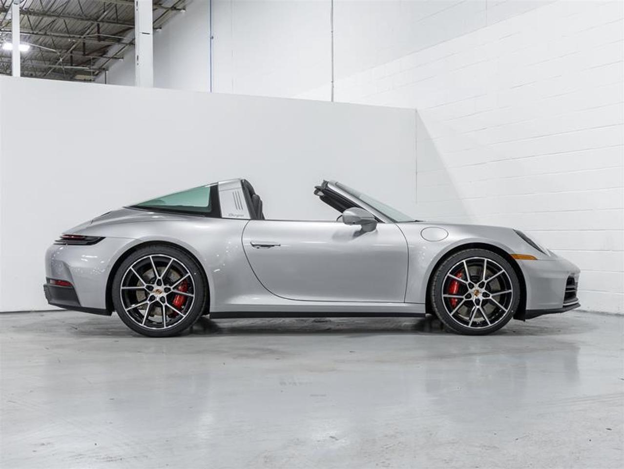 2026 Porsche 911  Photo