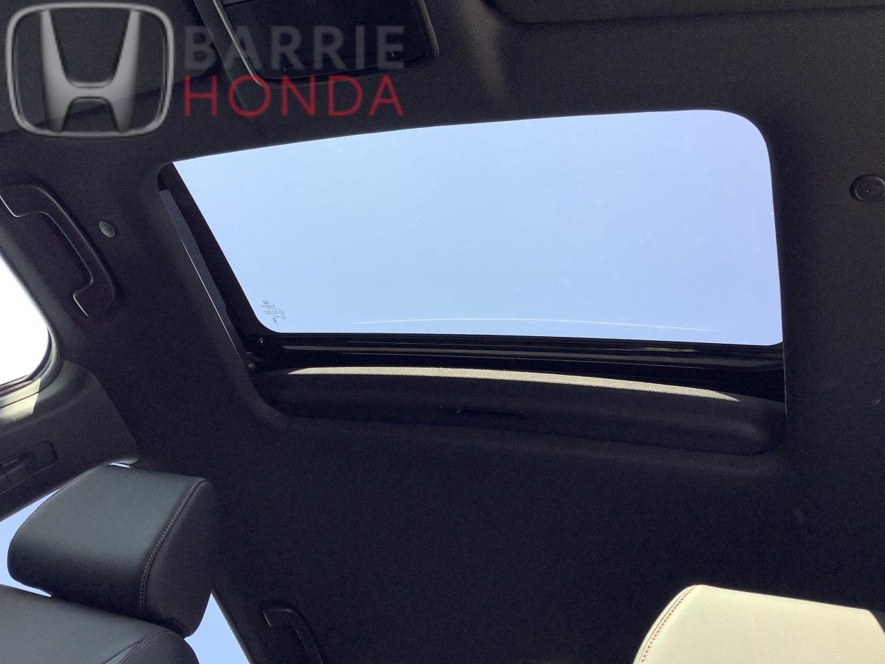 2026 Honda CR-V Hybrid Touring 4dr All-Wheel Drive Photo4