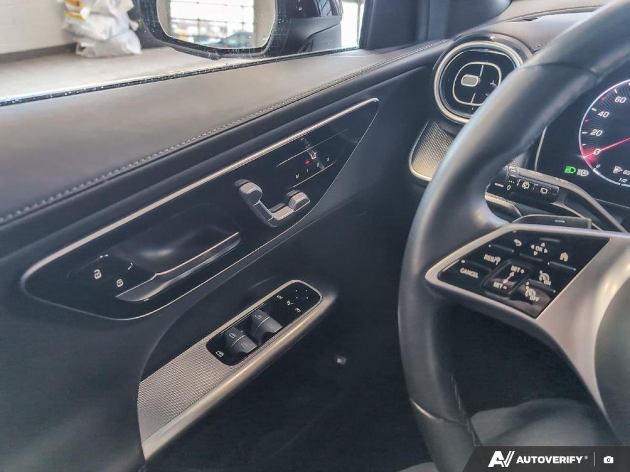 2024 Mercedes-Benz GLC 300 Base GLC 300 4dr All-Wheel Drive 4MATIC Photo