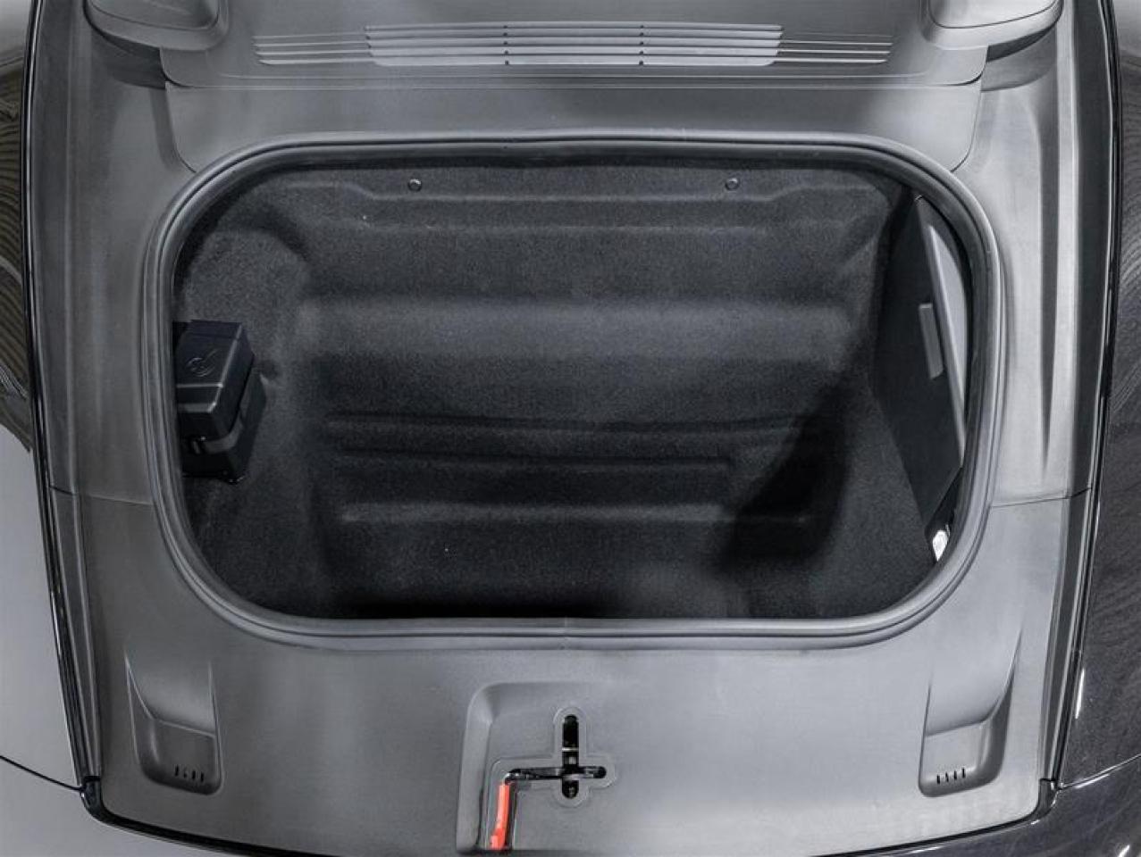 2026 Porsche 911  Photo2