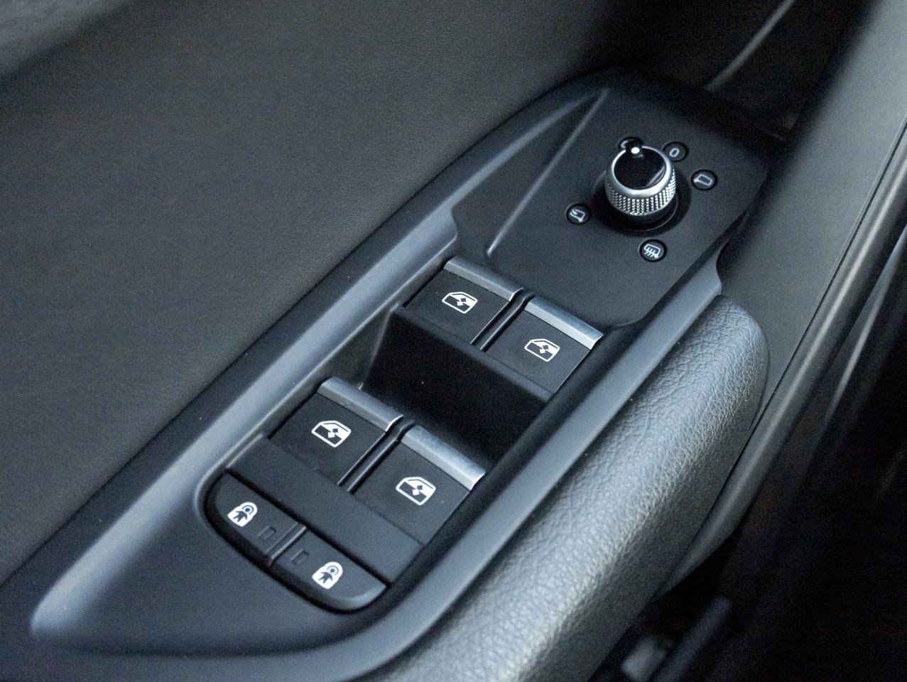 2022 Audi Q5 45 Progressiv 4dr All-Wheel Drive quattro Sport Utility Photo