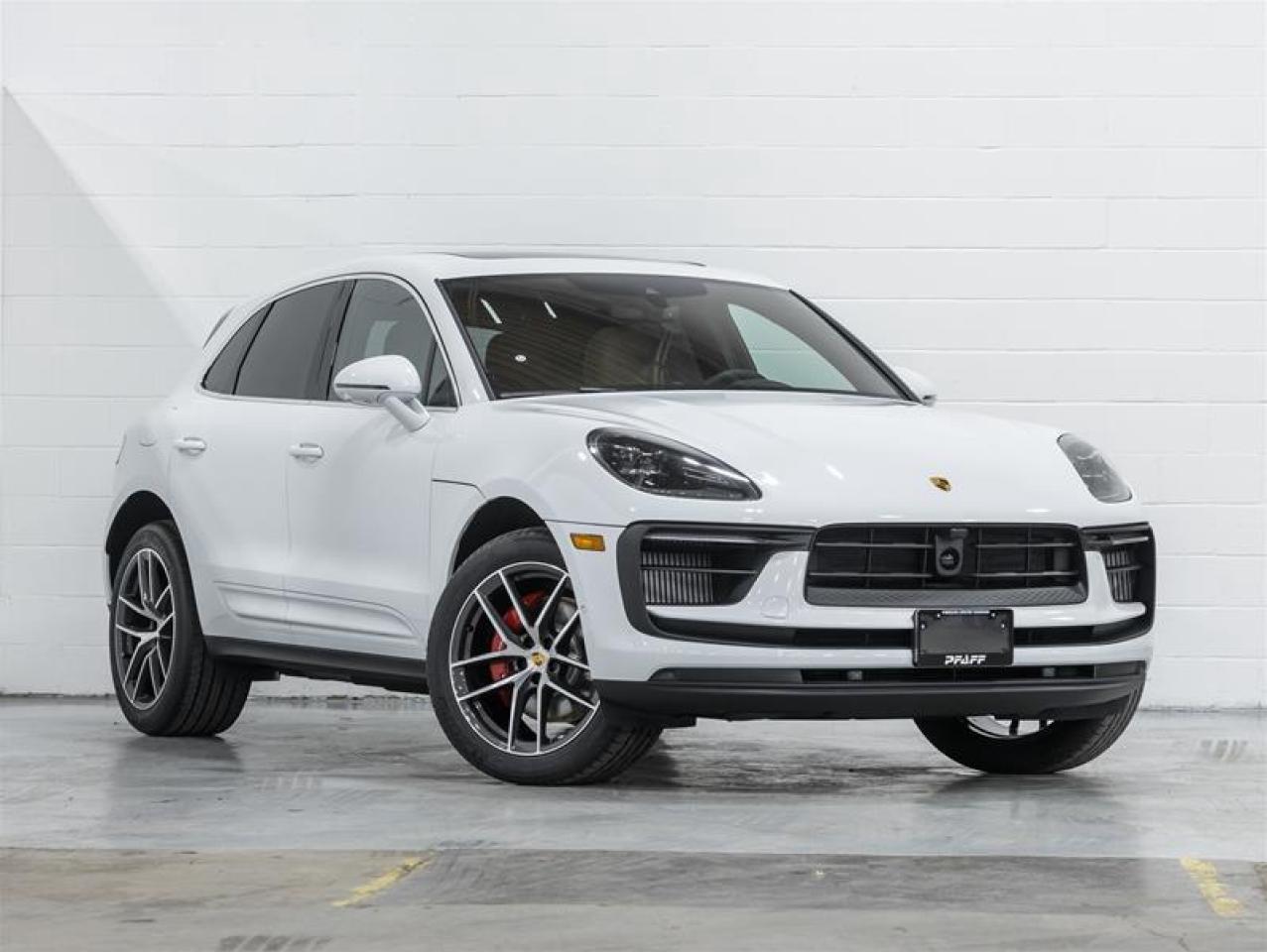 2026 Porsche Macan  Photo