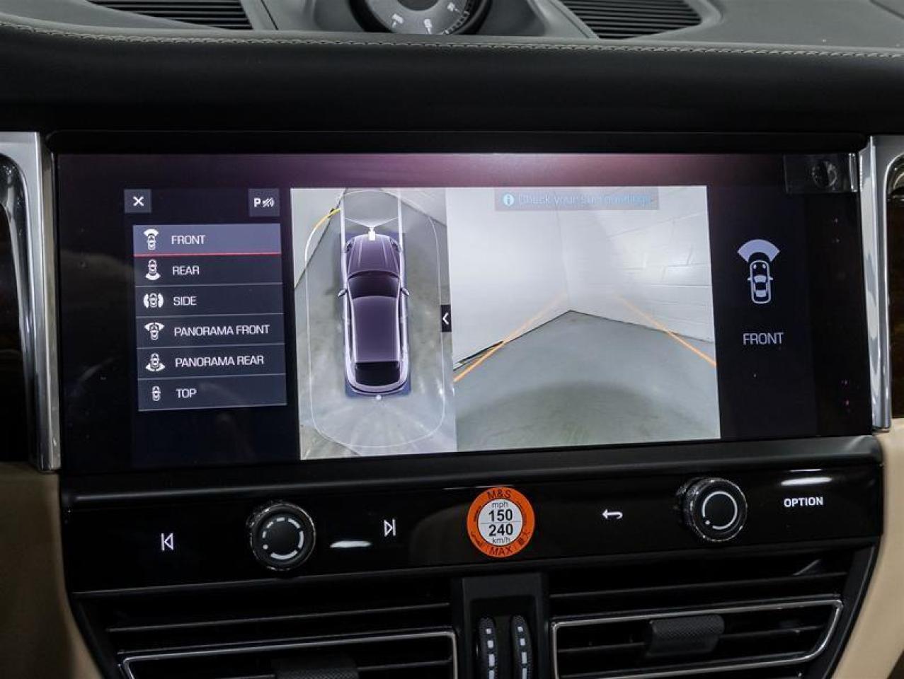 2026 Porsche Macan  Photo