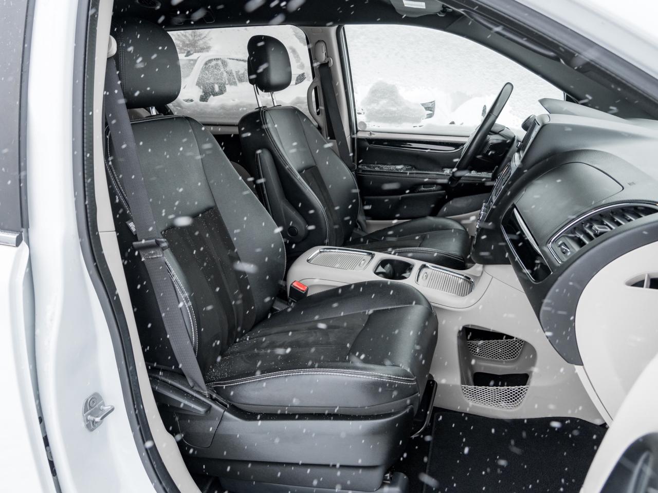 2019 Dodge Grand Caravan CVP/SXT Passenger Van Photo