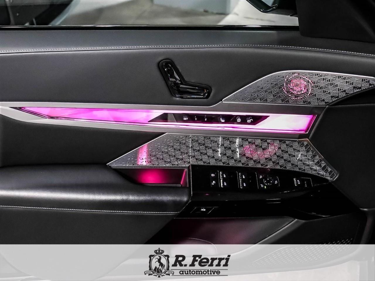 2023 BMW 760 i xDrive 4dr All-Wheel Drive Sedan Photo3