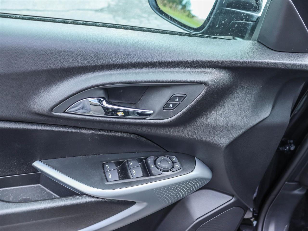 2026 Chevrolet Trax FWD 4dr 1RS Photo