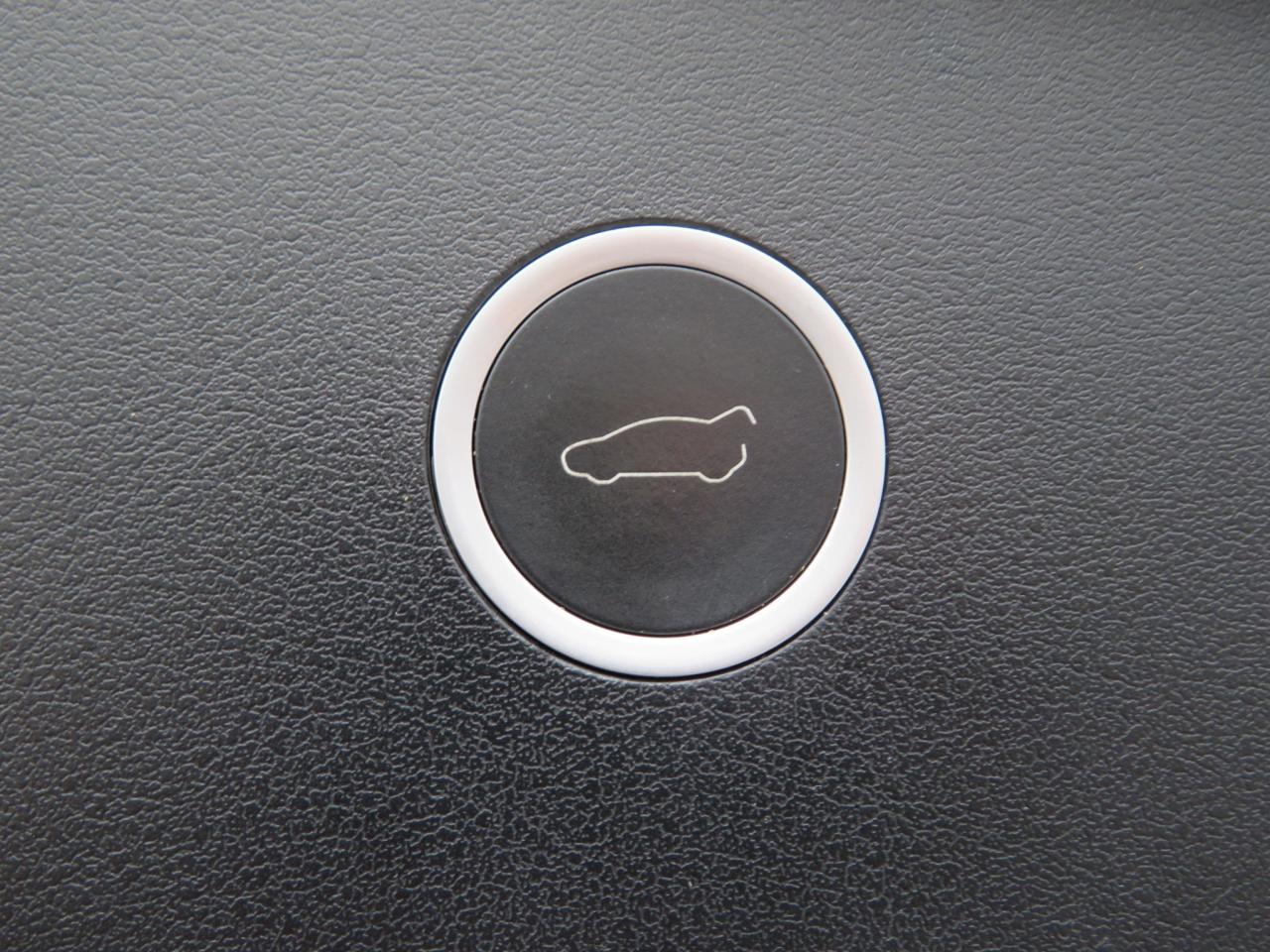 2017 Tesla Model X 100D AWD *Ltd Avail* Photo