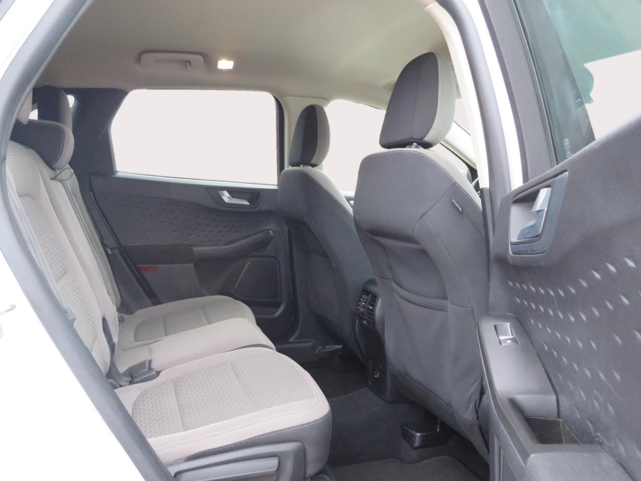 2020 Ford Escape SE FWD Photo